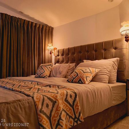 Celestia Boutique Inn - Boutique Stay Overlooking Jerash Ruins 제라시 외부 사진