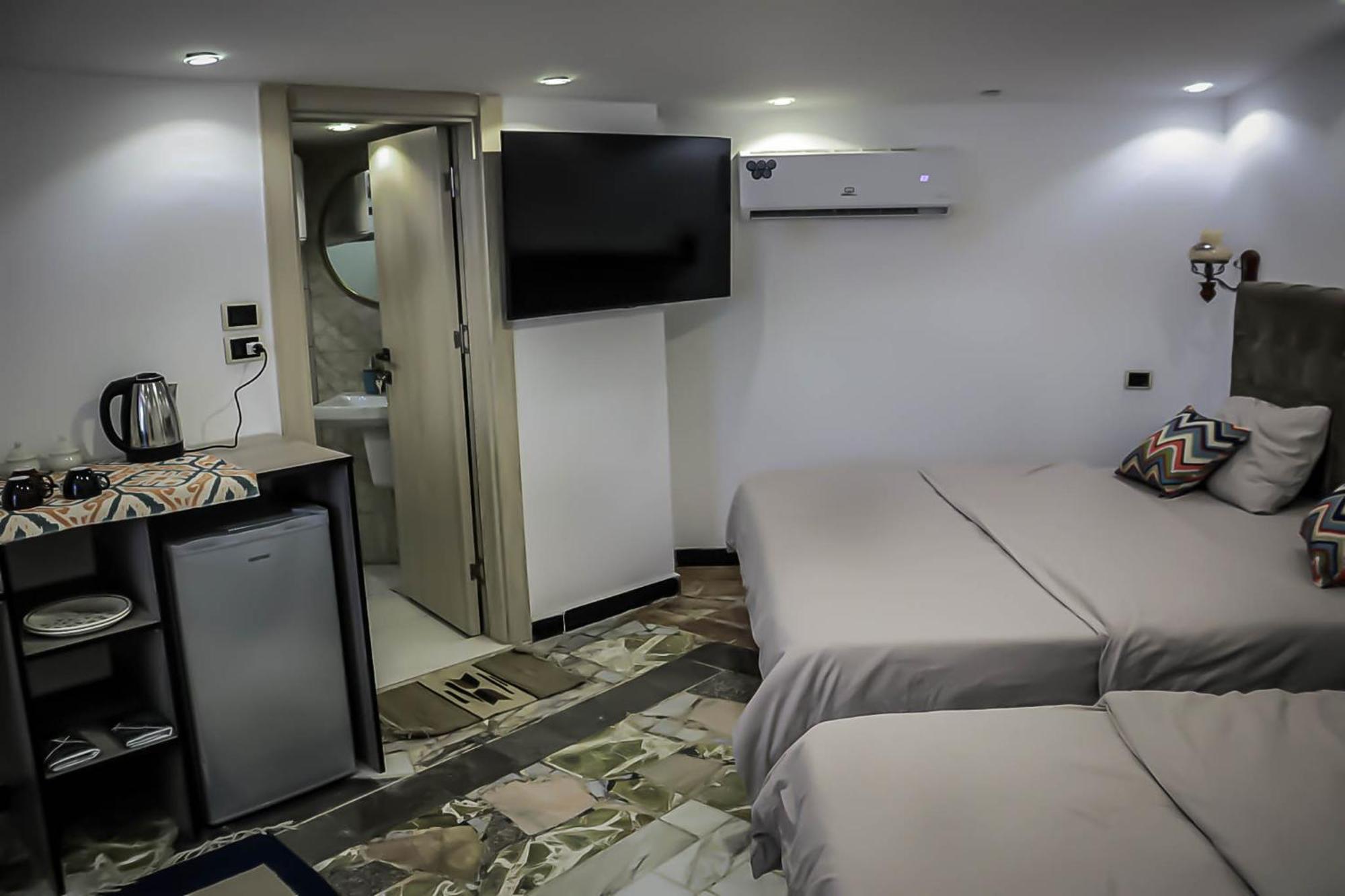 Celestia Boutique Inn - Boutique Stay Overlooking Jerash Ruins 제라시 객실 사진