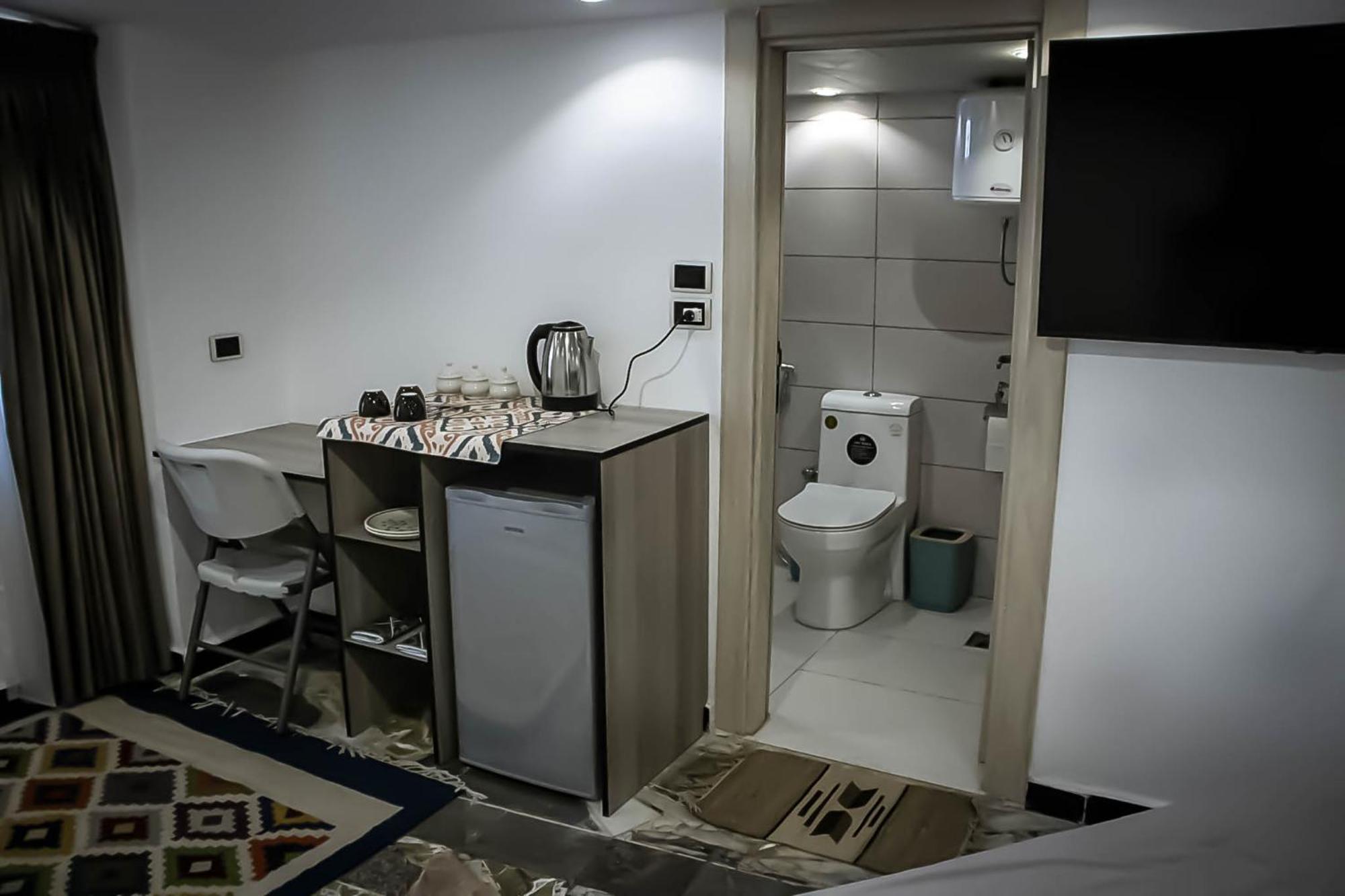 Celestia Boutique Inn - Boutique Stay Overlooking Jerash Ruins 제라시 객실 사진